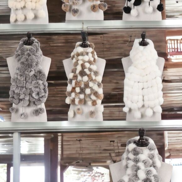 Winter Gray White Checkered Fur Ball Pull Through Neck Wrap - NWT - Picture 4 of 4